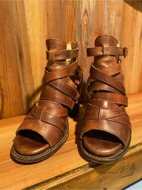 Freebird by Steven “Claw” Cognac Brown Leather Heeled Sandals.